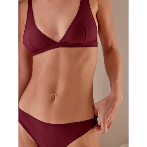 🎉LAST CHANCE🎉 FREE PEOPLE Collagen Yarn Triangle Bra / Port Royal - Picture 7 of 9